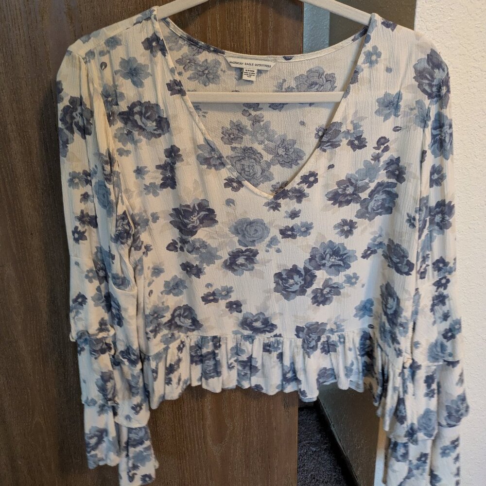 AE women's top